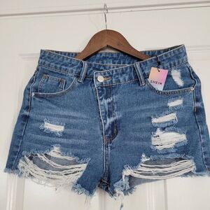 SHIEN JEAN SHORTS Size M (6 US)‎